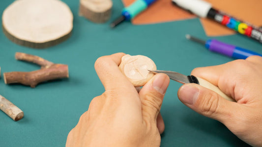 木を感じるひととき 自分だけの木彫り細工